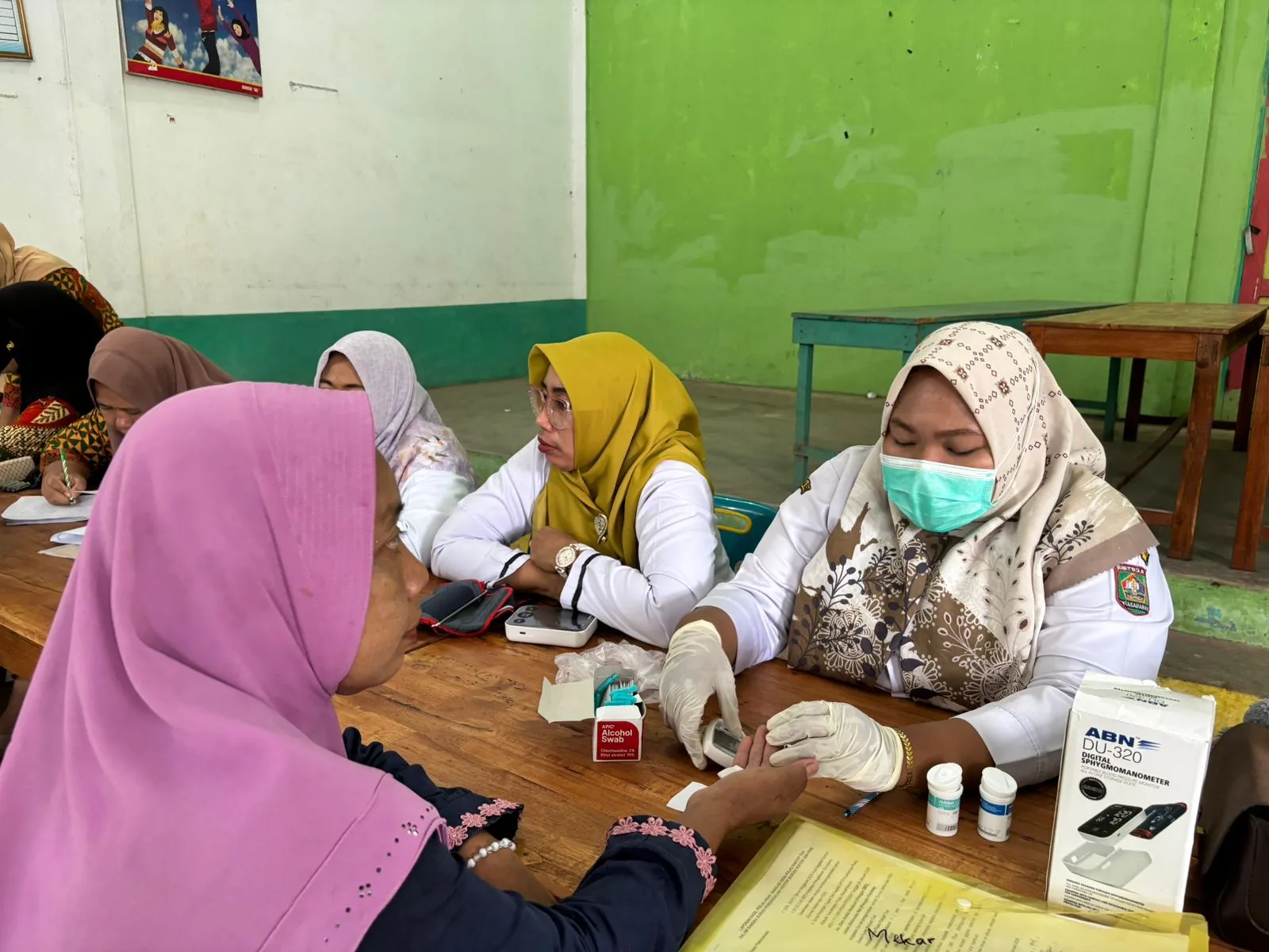 DETEKSI DINI DAN CEK KESEHATAN GRATIS DAN PENYAKIT TIDAK MENULAR